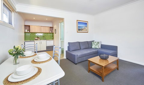 Harbour View Apartments - Airlie Beach Holiday 1