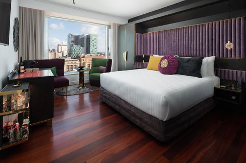 QT Perth - Airlie Beach Holiday 1