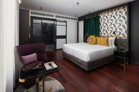 QT Perth - Airlie Beach Holiday 5