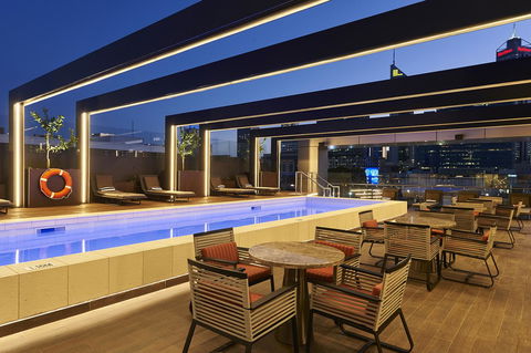 Doubletree By Hilton Perth Northbridge - Airlie Beach Holiday 23