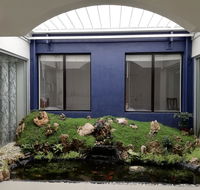 Perth Lake Side Lodge - Airlie Beach Holiday