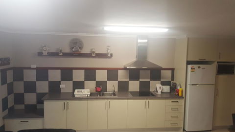 Whitlock Stays - Airlie Beach Holiday 9