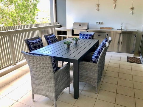 East On Byron - Airlie Beach Holiday 31