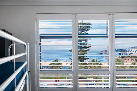 Wake Up! Bondi Beach - Airlie Beach Holiday 18