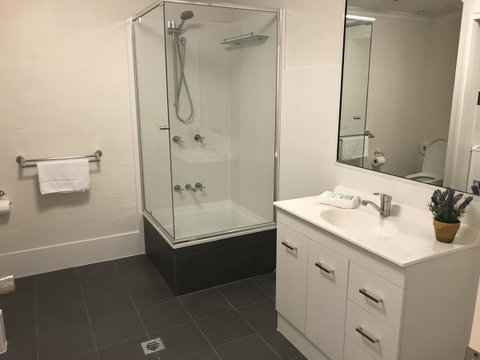 Mariner Bay Apartments - Airlie Beach Holiday 28