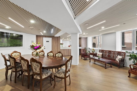 YEHS Hotel Sydney QVB - Airlie Beach Holiday 16