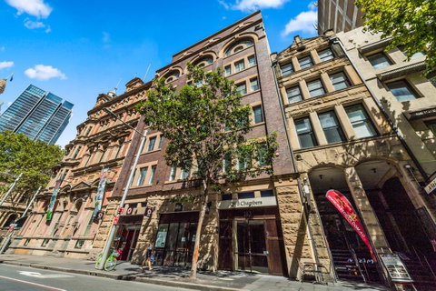 YEHS Hotel Sydney QVB - Airlie Beach Holiday 0