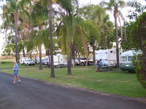 Glenwood Tourist Park & Motel - Airlie Beach Holiday 8