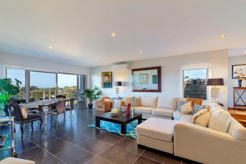 Churchill View Forster - Airlie Beach Holiday 0