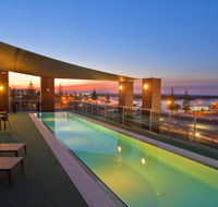 Mantra Quayside Port Macquarie - Airlie Beach Holiday