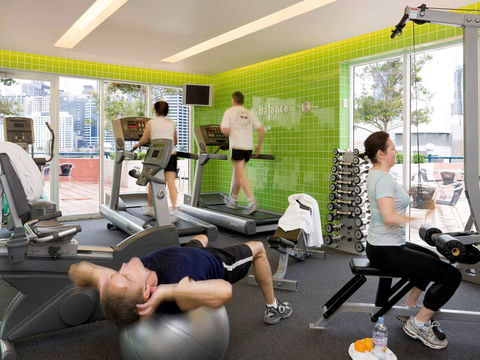 Novotel Sydney Darling Harbour - Airlie Beach Holiday 41