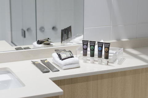 Novotel Sydney Darling Harbour - Airlie Beach Holiday 24