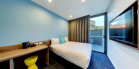 Ibis Budget Sydney Airport - Airlie Beach Holiday 1