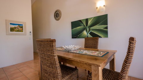 Byron Quarter Apartments - Airlie Beach Holiday 41