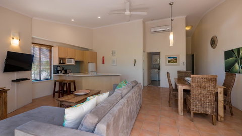 Byron Quarter Apartments - Airlie Beach Holiday 39