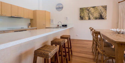 Byron Quarter Apartments - Airlie Beach Holiday 33