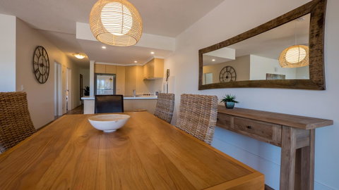 Byron Quarter Apartments - Airlie Beach Holiday 27