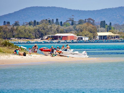 Oxley 8 At Tuncurry - Airlie Beach Holiday 6