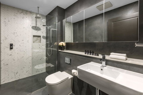 Holiday Inn & Suites - Parramatta Marsden Street, An IHG Hotel - Airlie Beach Holiday 21