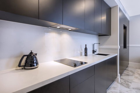Holiday Inn & Suites - Parramatta Marsden Street, An IHG Hotel - Airlie Beach Holiday 20