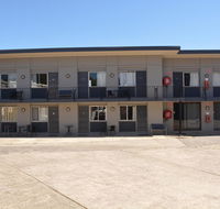 Commercial Hotel Motel Lithgow - Airlie Beach Holiday
