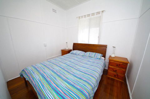 Apollo 1, 9 Hodgson Street - Airlie Beach Holiday 2