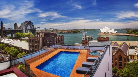 Sydney Harbour Hotel - Airlie Beach Holiday 2
