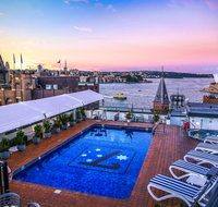 Holiday Inn Old Sydney - Airlie Beach Holiday
