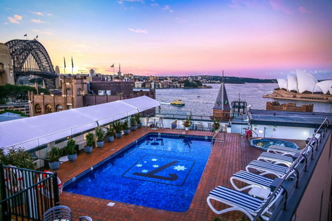 Sydney Harbour Hotel - Airlie Beach Holiday 0