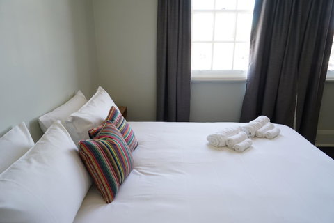 Rosehill Hotel - Airlie Beach Holiday 5