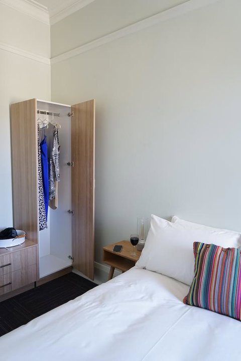 Rosehill Hotel - Airlie Beach Holiday 27