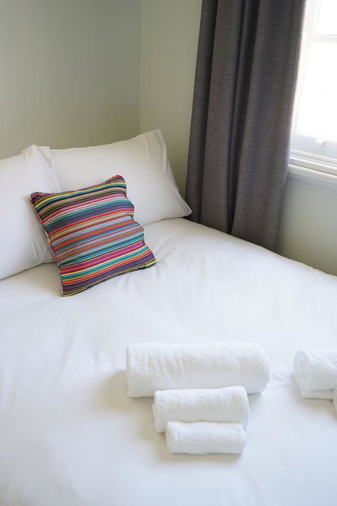 Rosehill Hotel - Airlie Beach Holiday 22