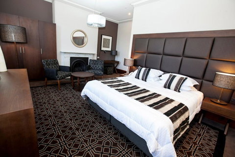 Avonmore On The Park Boutique Hotel - Airlie Beach Holiday 3