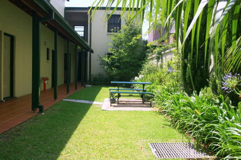 Avonmore On The Park Boutique Hotel - Airlie Beach Holiday 18