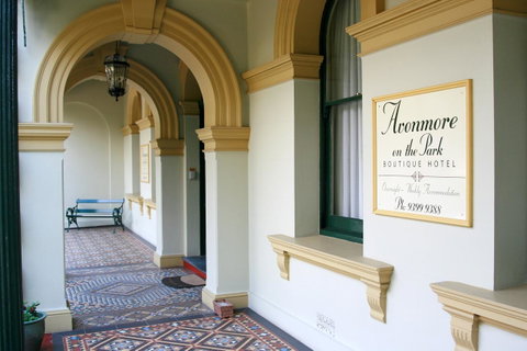 Avonmore On The Park Boutique Hotel - Airlie Beach Holiday 4