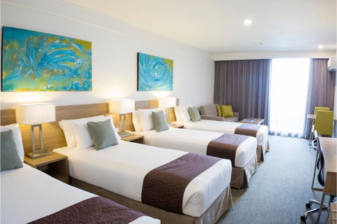 Metro Aspire Hotel Sydney - Airlie Beach Holiday 13