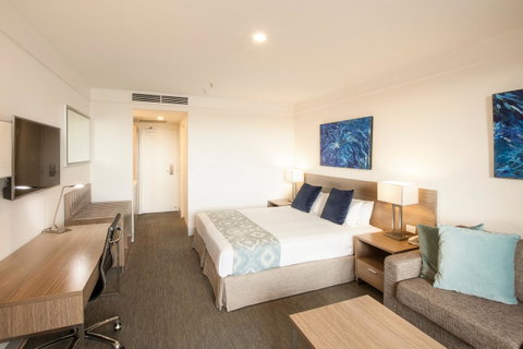 Metro Aspire Hotel Sydney - Airlie Beach Holiday 43