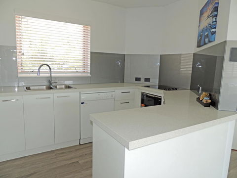 Charlesworth Bay Beach Resort - Airlie Beach Holiday 9