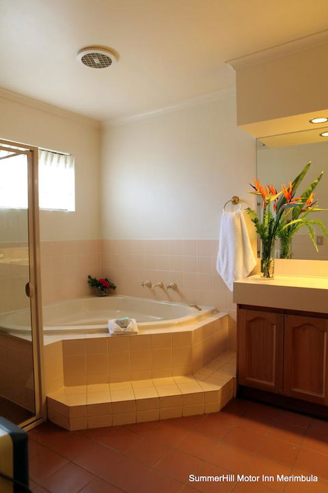 Summerhill Motor Inn - Airlie Beach Holiday 19