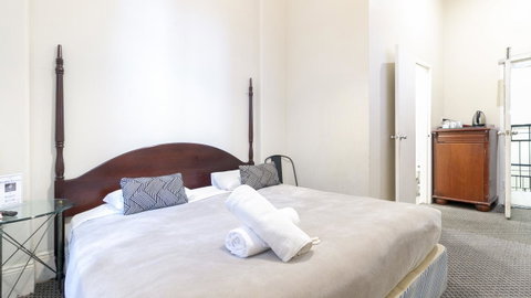 Woolbrokers Hotel - Airlie Beach Holiday 5