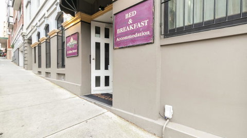 Woolbrokers Hotel - Airlie Beach Holiday 17