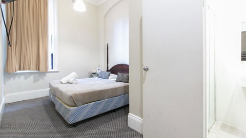 Woolbrokers Hotel - Airlie Beach Holiday 7