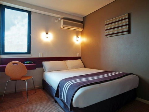 Hotel Hacienda - Airlie Beach Holiday 29