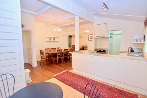 Dangal Gardens - Airlie Beach Holiday 14