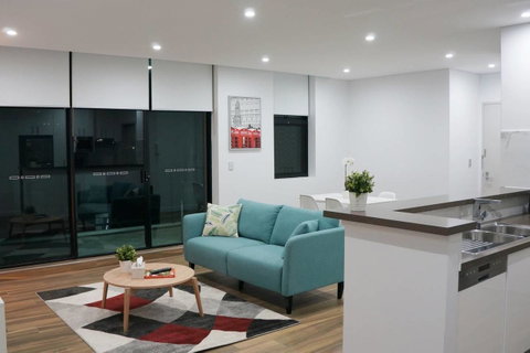 Specious Apartment With 2 Large Bedrooms - Airlie Beach Holiday 9