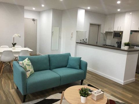 Specious Apartment With 2 Large Bedrooms - Airlie Beach Holiday 14