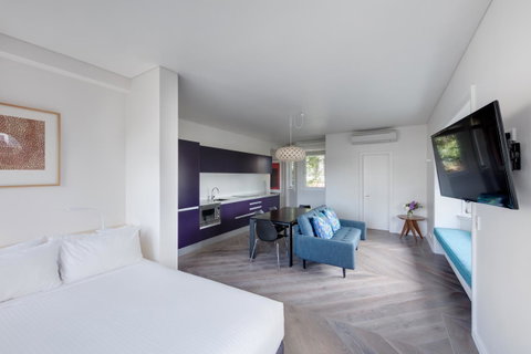 Regents Court Sydney - Airlie Beach Holiday 19