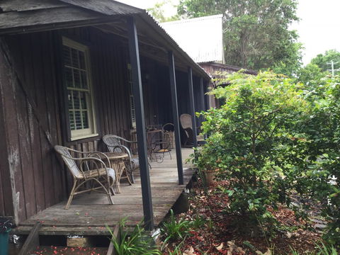 Arcadia - The Barn Cottage & Rosehill Cottage - Airlie Beach Holiday 14