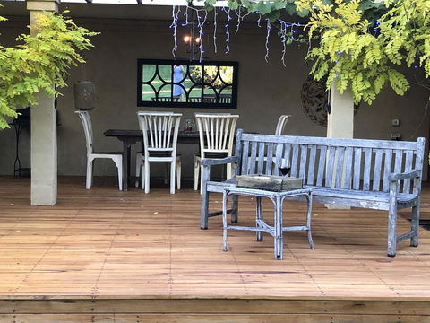 Arcadia - The Barn Cottage & Rosehill Cottage - Airlie Beach Holiday 27