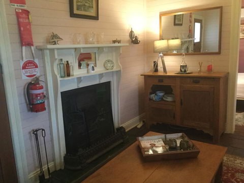 Arcadia - The Barn Cottage & Rosehill Cottage - Airlie Beach Holiday 22